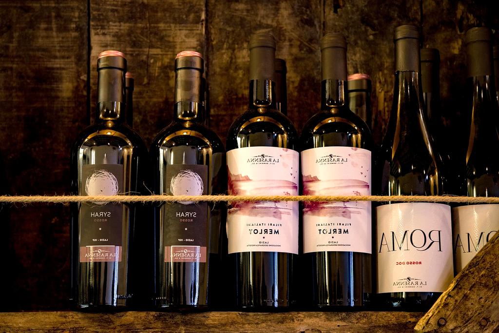 Bottiglia di Prosecco DOCG Valdobbiadene